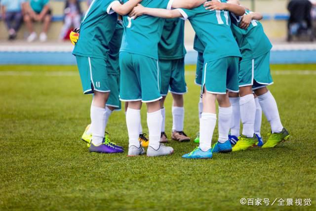 哈维：巴萨未晋级是因未抓住机会 接下去争欧联冠军